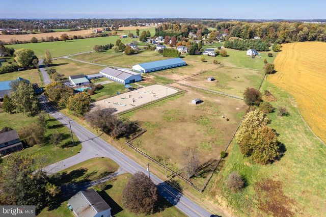 845 WATERWAY RD, Oxford, PA 19363