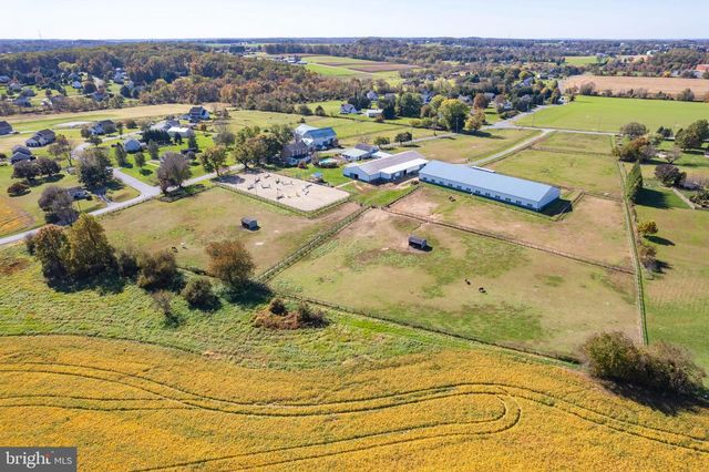 845 WATERWAY RD, Oxford, PA 19363