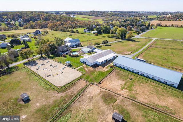 845 WATERWAY RD, Oxford, PA 19363