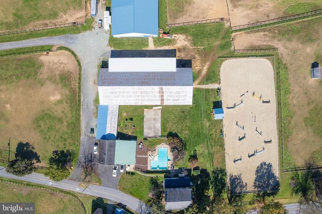 845 WATERWAY RD, Oxford, PA 19363