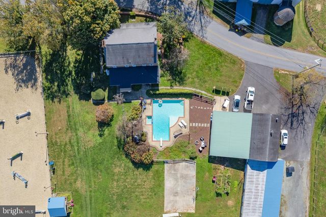 845 WATERWAY RD, Oxford, PA 19363