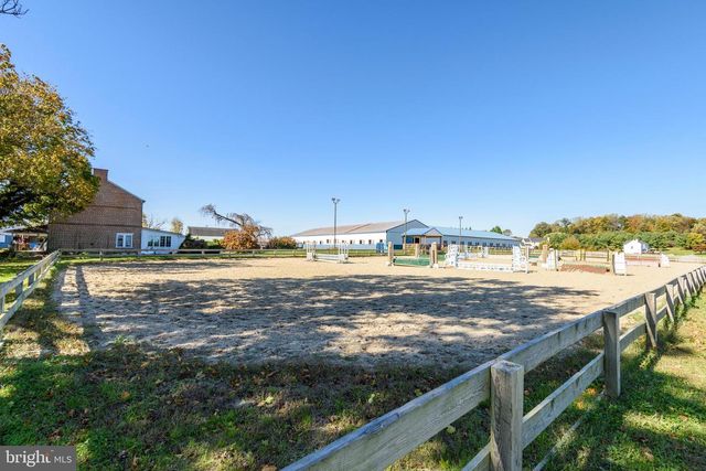 845 WATERWAY RD, Oxford, PA 19363