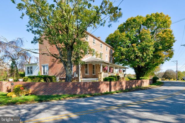 845 WATERWAY RD, Oxford, PA 19363