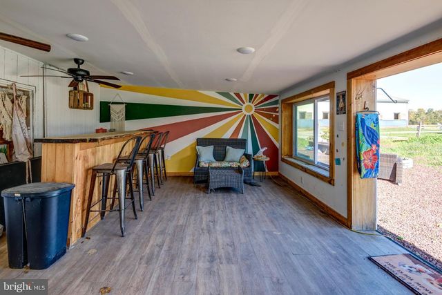 845 WATERWAY RD, Oxford, PA 19363