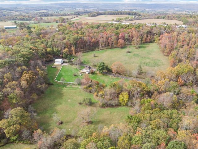 1086 Quecreek Road, Lincoln Twp, PA 15501