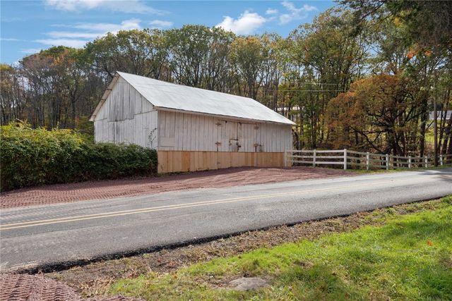 1086 Quecreek Road, Lincoln Twp, PA 15501