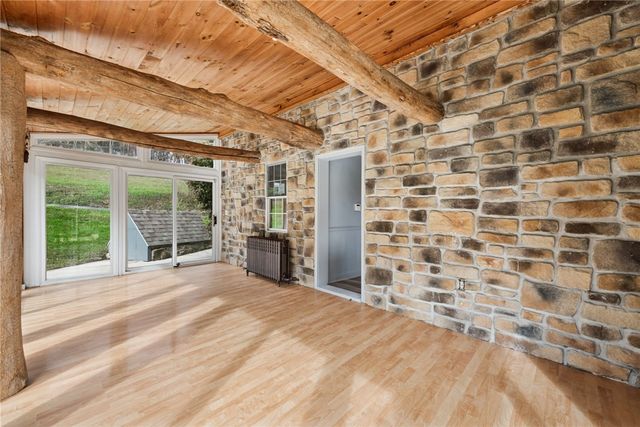 1086 Quecreek Road, Lincoln Twp, PA 15501