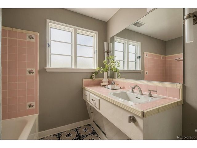 4050 Field Dr, Wheat Ridge, CO 80033