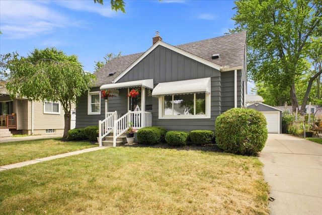 815 S Marias Avenue, Clawson, MI 48017