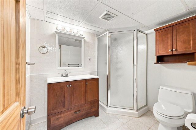 815 S Marias Avenue, Clawson, MI 48017