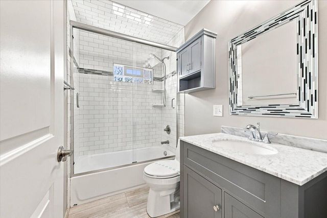 815 S Marias Avenue, Clawson, MI 48017