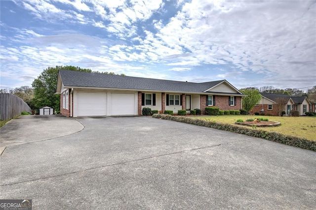 14 Parr Wade Road SE, Cartersville, GA 30120