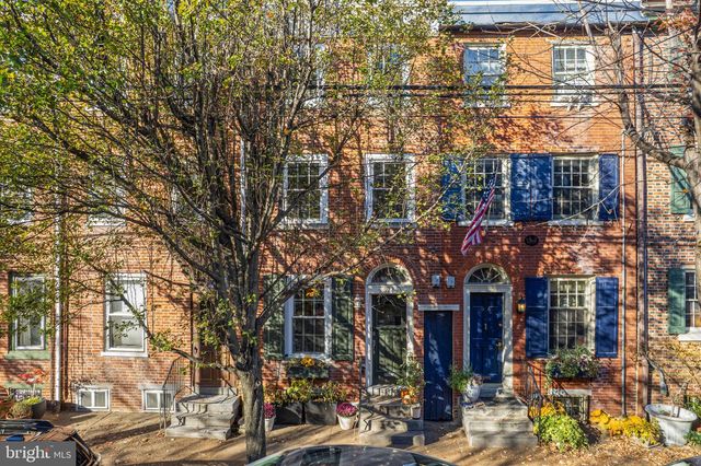 928 S 2ND ST, Philadelphia, PA 19147