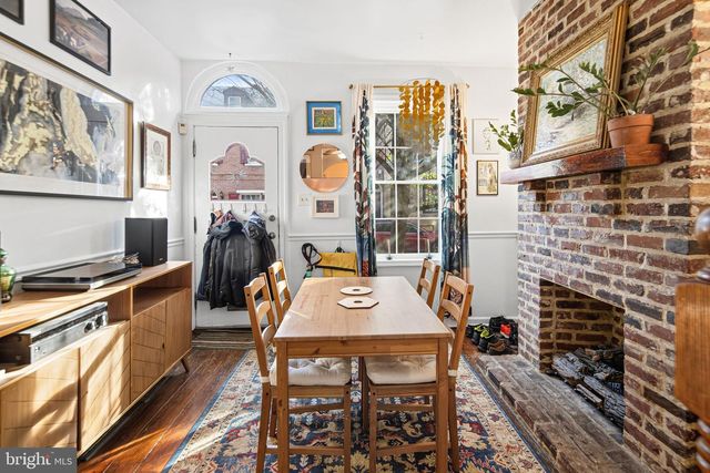 928 S 2ND ST, Philadelphia, PA 19147