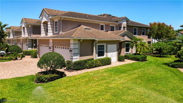 4752 STRATFORD CT 1404, Naples, FL 34105