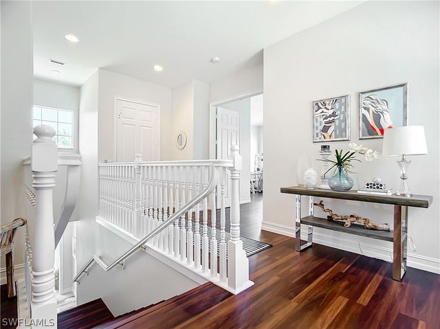 4752 STRATFORD CT 1404, Naples, FL 34105