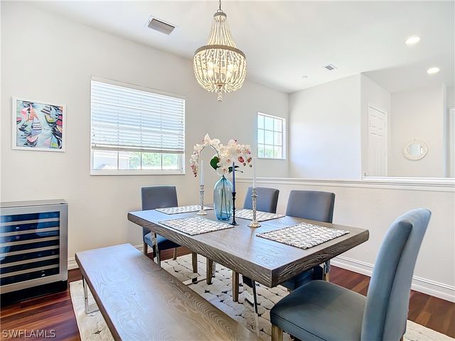 4752 STRATFORD CT 1404, Naples, FL 34105