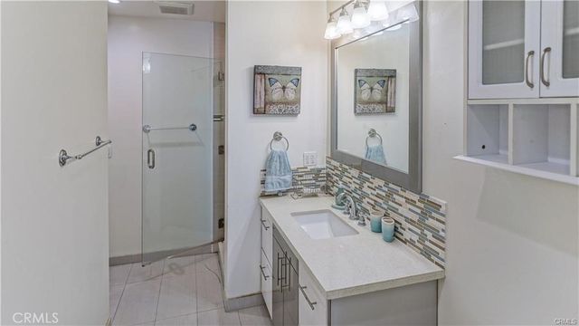 6418 Whitman Avenue, Van Nuys, CA 91406