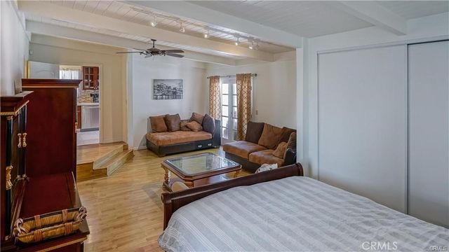 6418 Whitman Avenue, Van Nuys, CA 91406