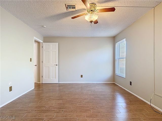 5946 Stringfellow RD, St James City, FL 33956