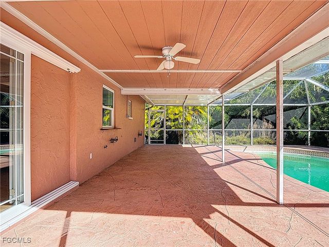 5946 Stringfellow RD, St James City, FL 33956