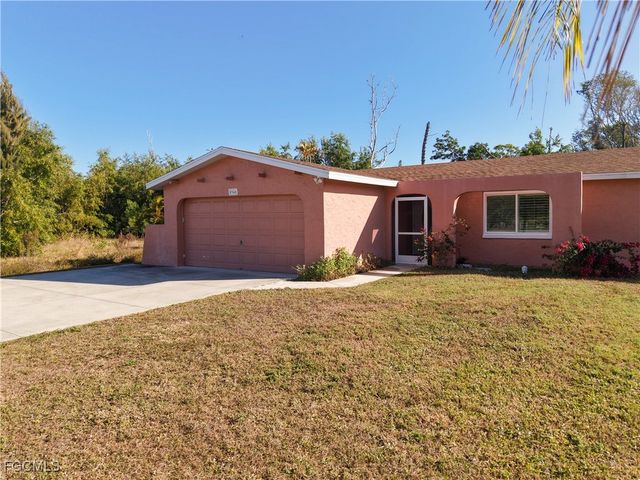 5946 Stringfellow RD, St James City, FL 33956
