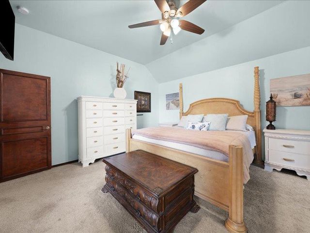 17120 Wales Green Avenue, Edmond, OK 73012