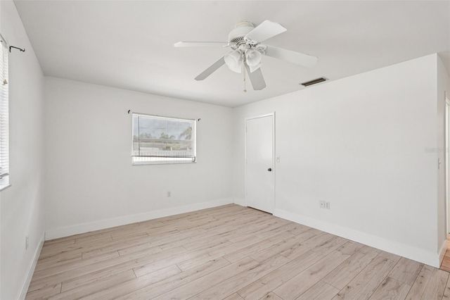 1741 BAYONNE STREET, Sarasota, FL 34231