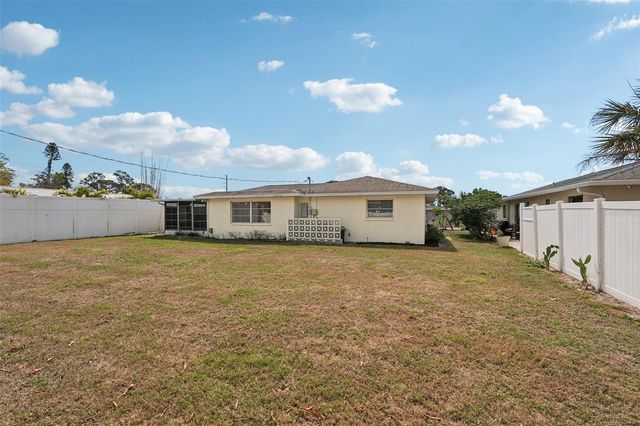 1741 BAYONNE STREET, Sarasota, FL 34231