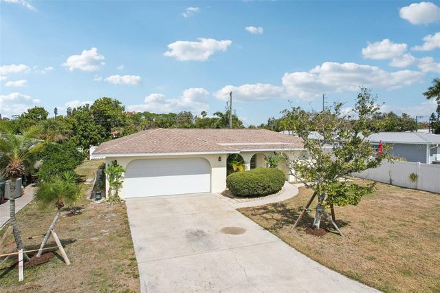 1741 BAYONNE STREET, Sarasota, FL 34231
