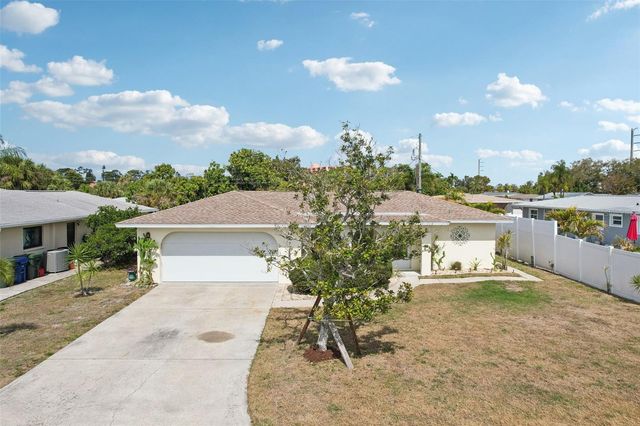 1741 BAYONNE STREET, Sarasota, FL 34231