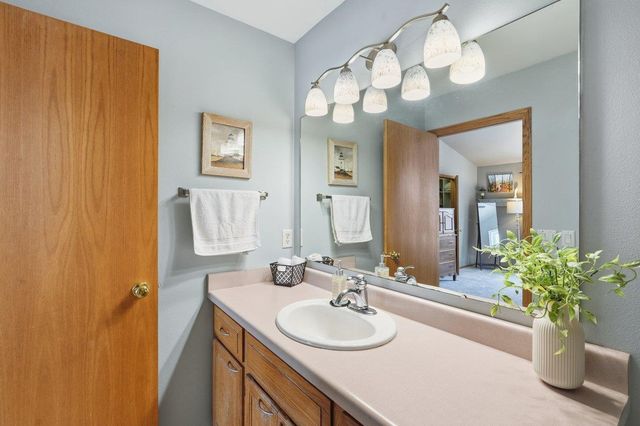 533 Military Ridge Drive, Verona, WI 53593