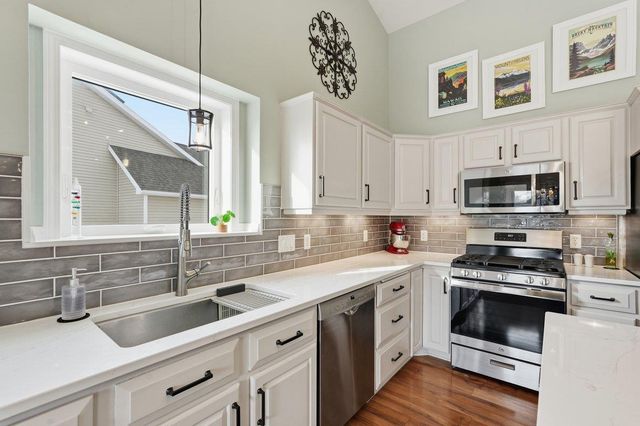 533 Military Ridge Drive, Verona, WI 53593