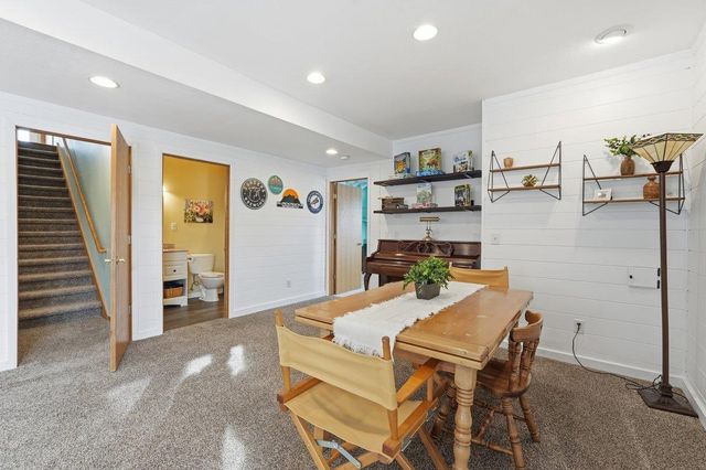 533 Military Ridge Drive, Verona, WI 53593