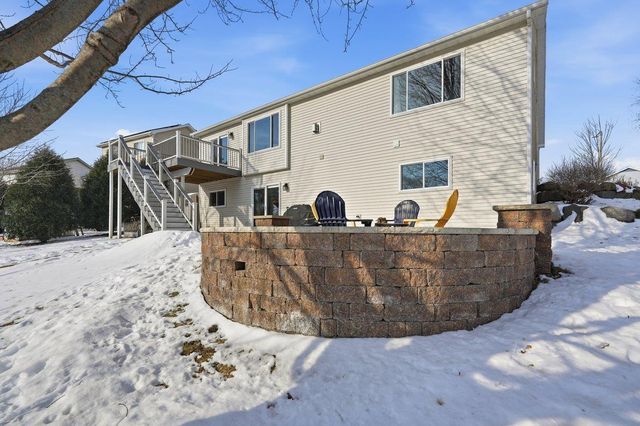 533 Military Ridge Drive, Verona, WI 53593