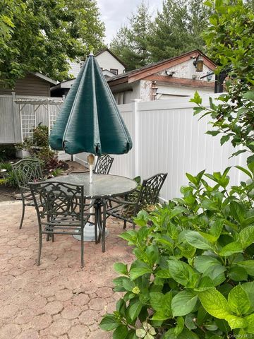 43-25 218th Street, Bayside, NY 11361