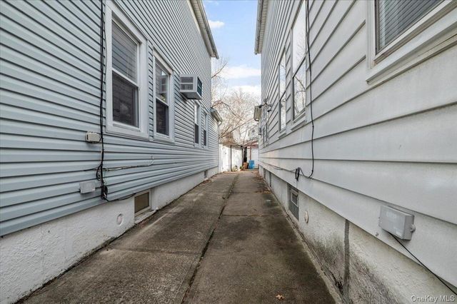 43-25 218th Street, Bayside, NY 11361