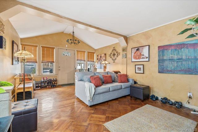 43-25 218th Street, Bayside, NY 11361