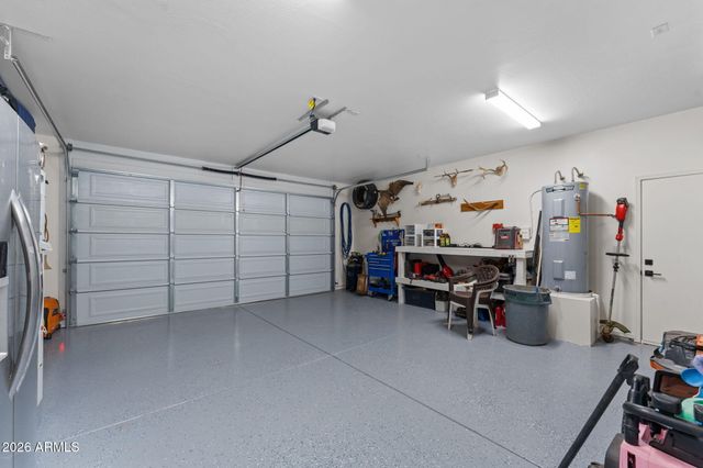 470 GUSKIN Road, Morristown, AZ 85342