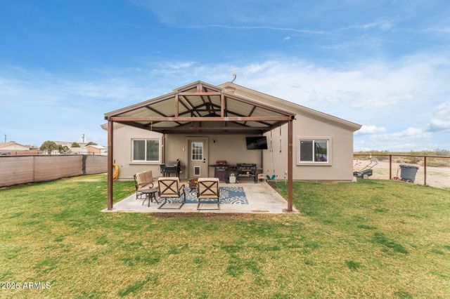 470 GUSKIN Road, Morristown, AZ 85342