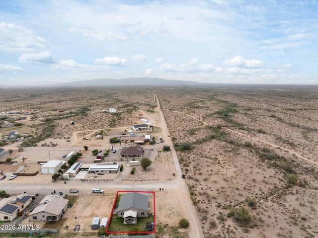 470 GUSKIN Road, Morristown, AZ 85342