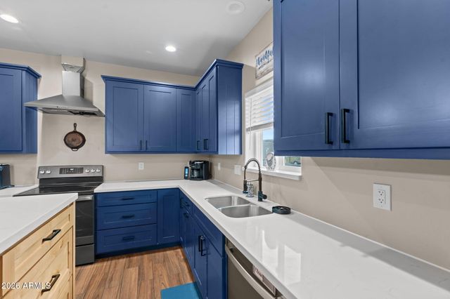 470 GUSKIN Road, Morristown, AZ 85342