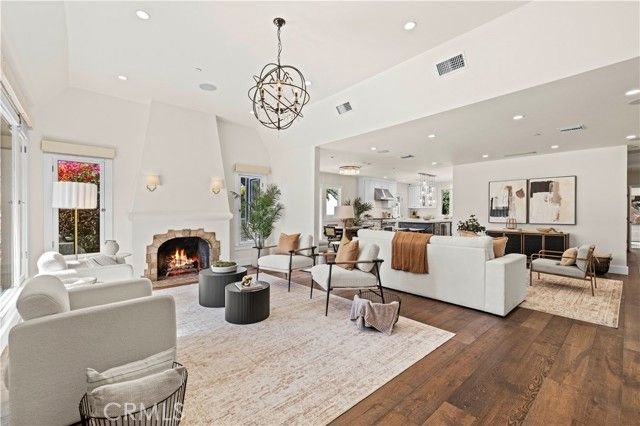 1217 Moncado, Glendale, CA 91207