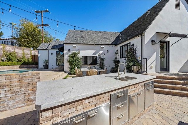 1217 Moncado, Glendale, CA 91207