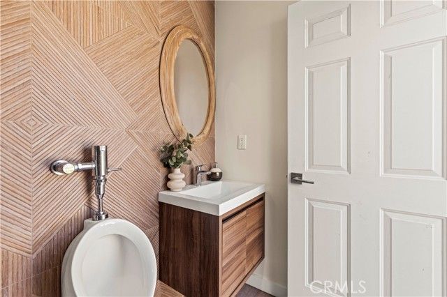 1217 Moncado, Glendale, CA 91207