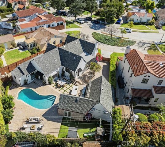 1217 Moncado, Glendale, CA 91207