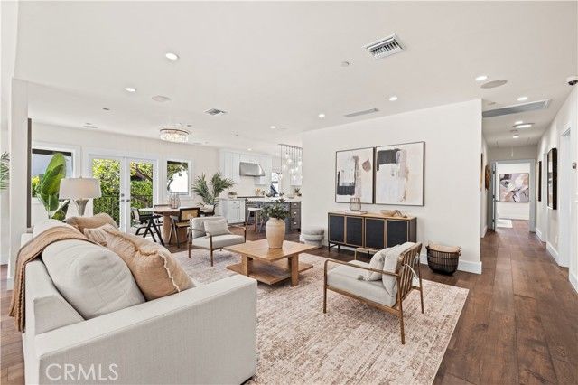 1217 Moncado, Glendale, CA 91207