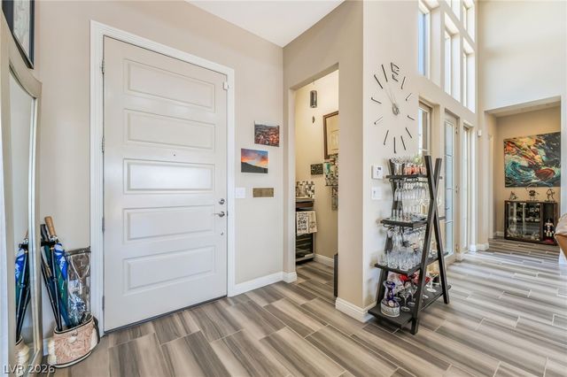 6700 REGENCY VALLEY Street, Las Vegas, NV 89148