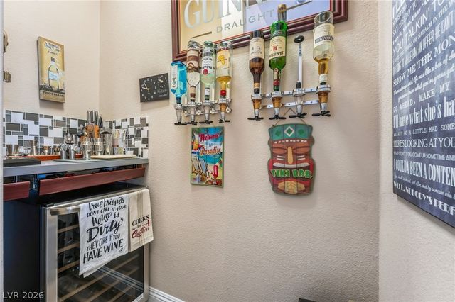 6700 REGENCY VALLEY Street, Las Vegas, NV 89148
