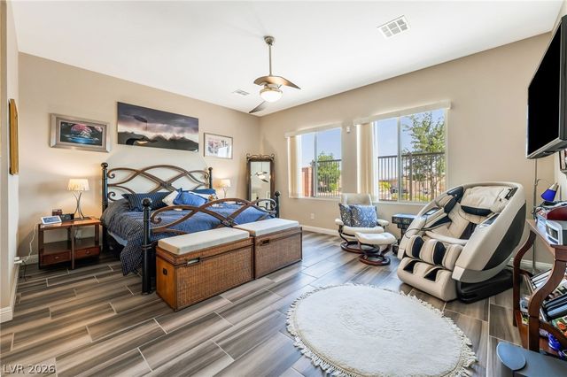 6700 REGENCY VALLEY Street, Las Vegas, NV 89148
